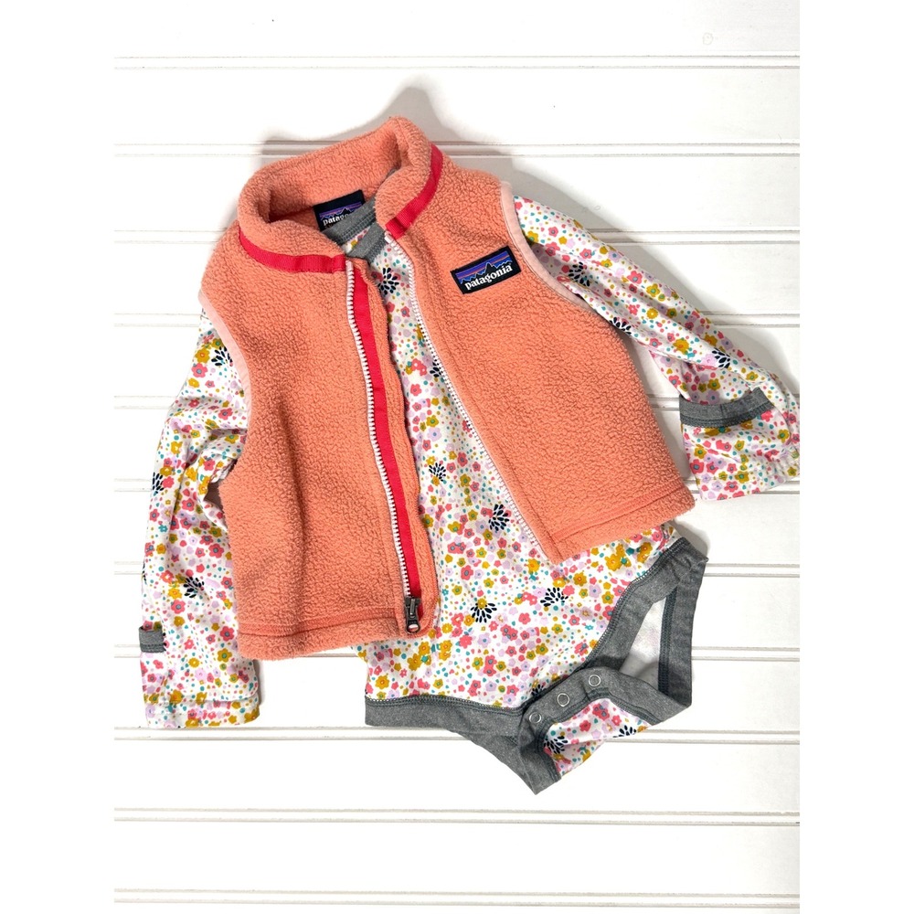 Patagonia Baby Girls Synchilla Fleece Vest and Floral Capilene Bodysuit Set 3-6M